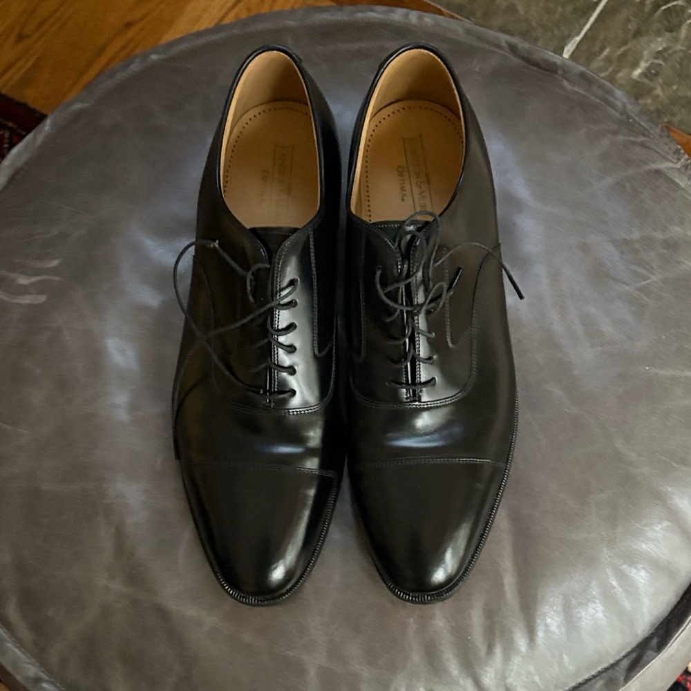 Johnston & Murphy Melton Black Cap-Toe Oxford Dress Shoes